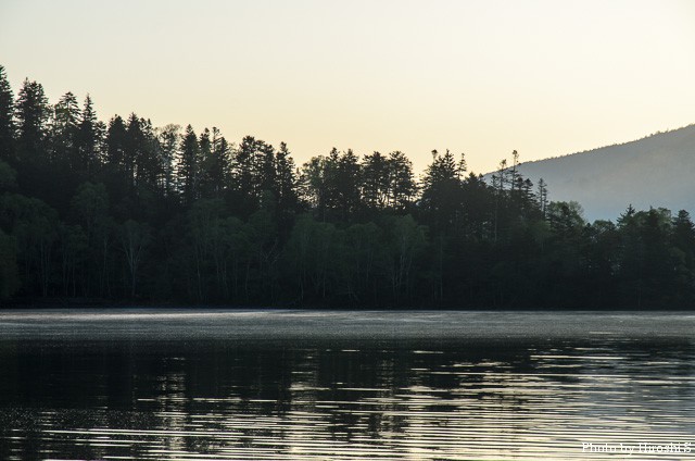 朝は無風快晴であった、今年の然別湖。